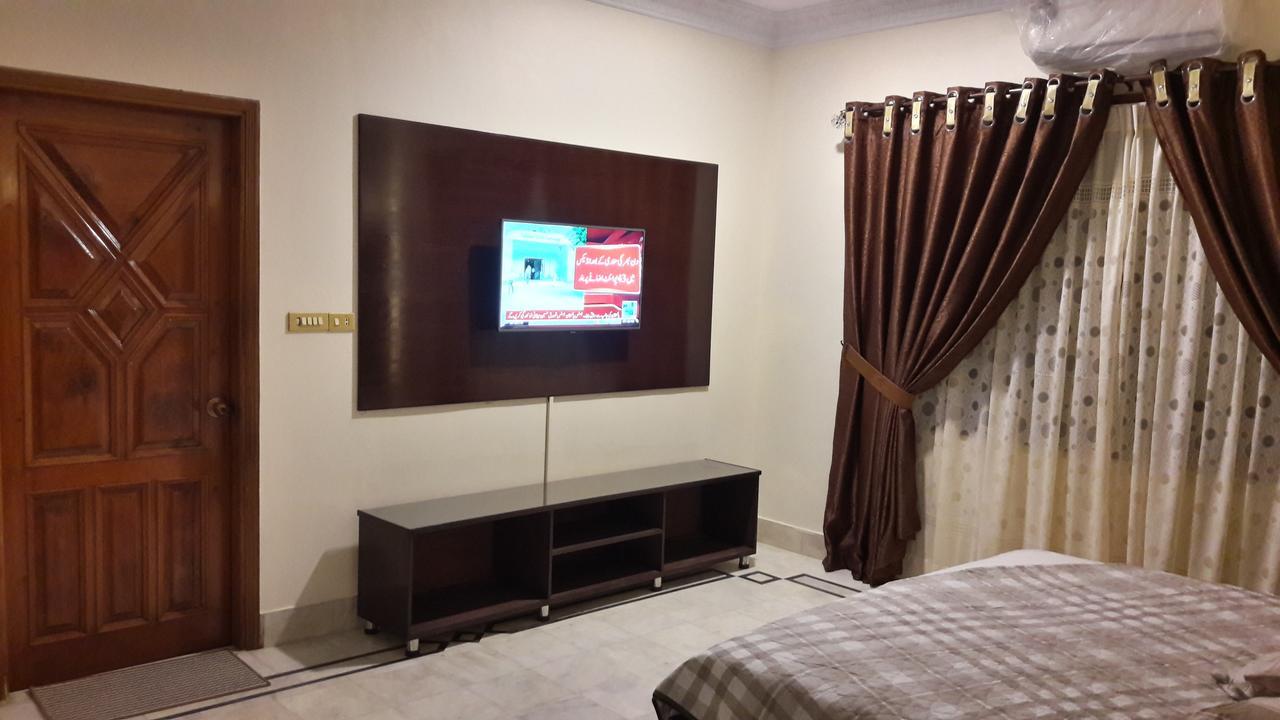 Hotel Seven 7 Karachi Ngoại thất bức ảnh