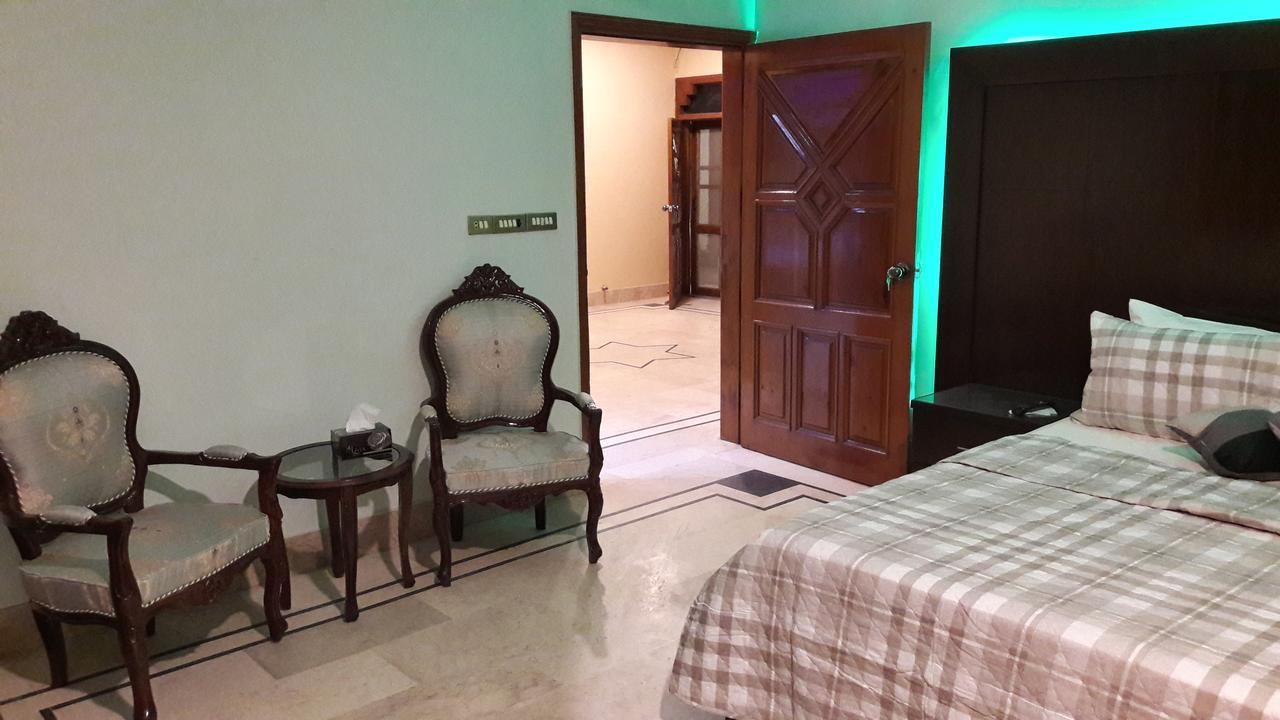 Hotel Seven 7 Karachi Ngoại thất bức ảnh