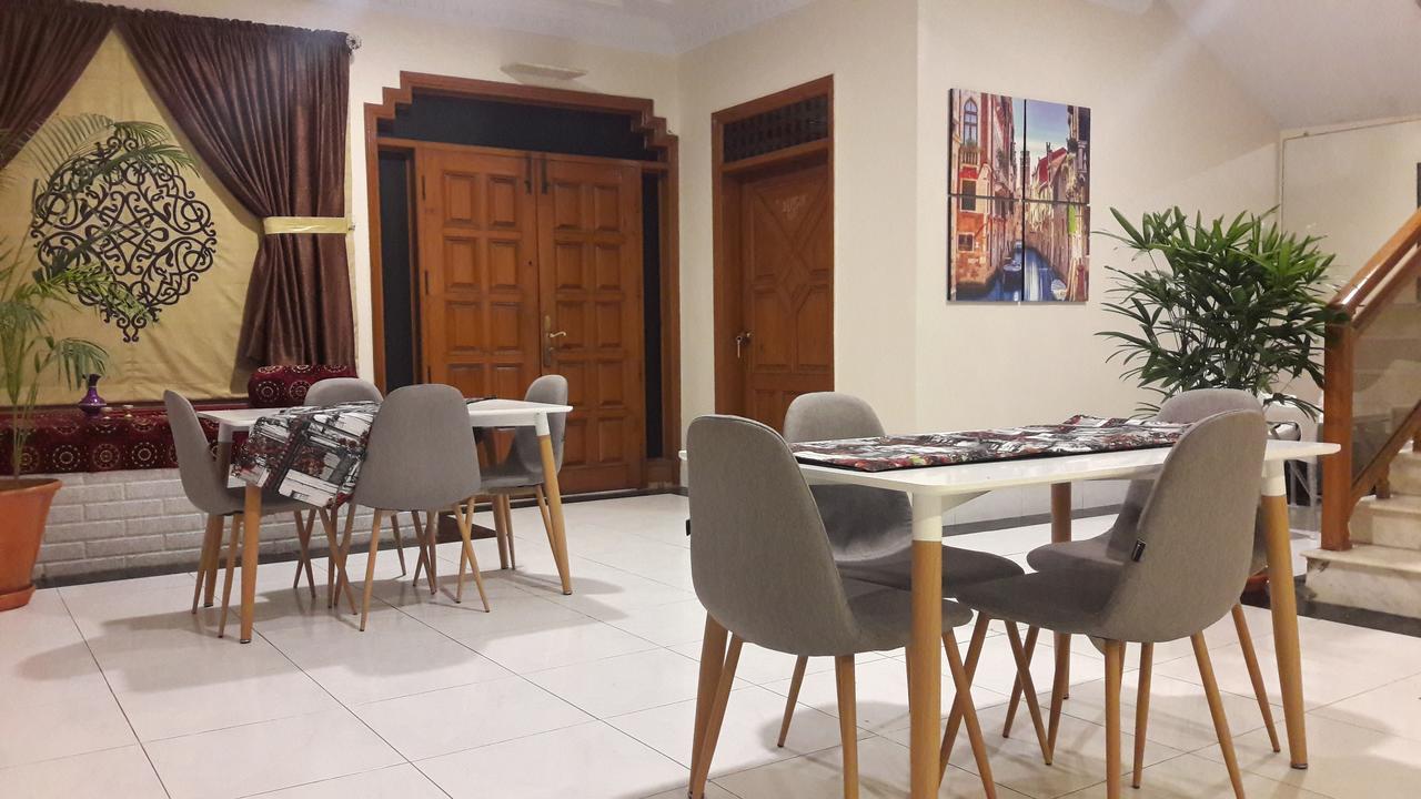 Hotel Seven 7 Karachi Ngoại thất bức ảnh