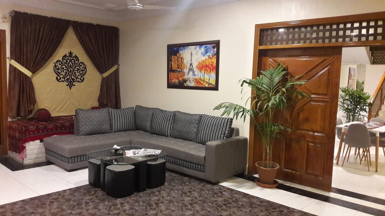 Hotel Seven 7 Karachi Ngoại thất bức ảnh